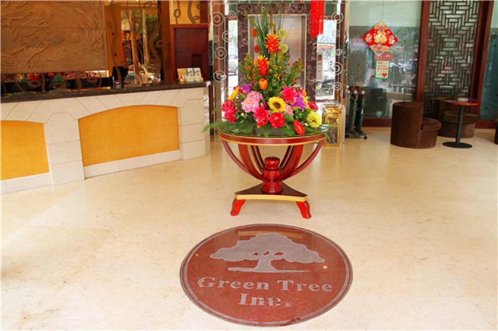 Greentree Inn Sanya He Ping Street Hotel Екстер'єр фото